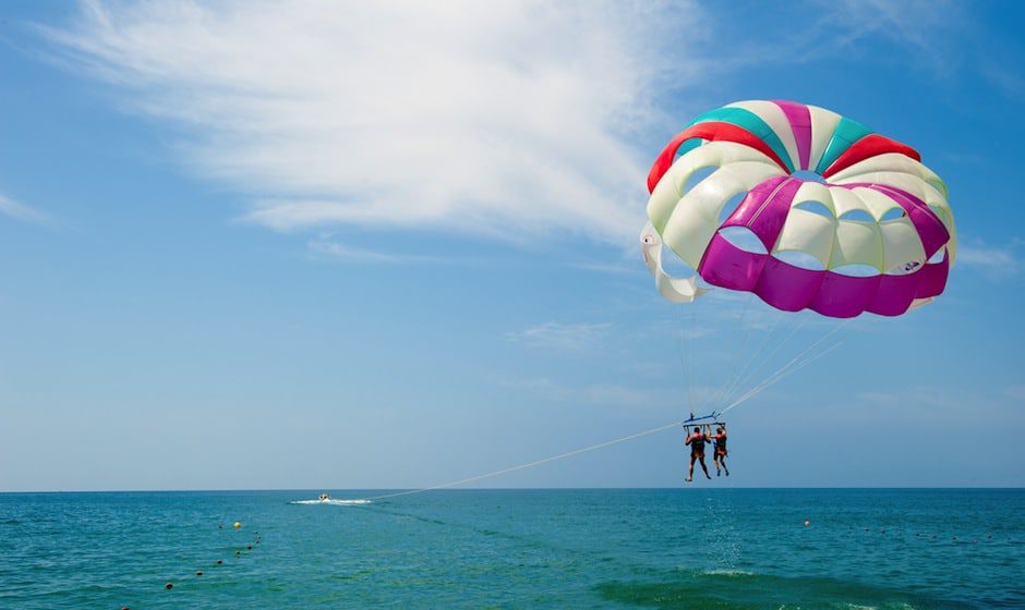 parasailing-mont-choisy-ile-maurice