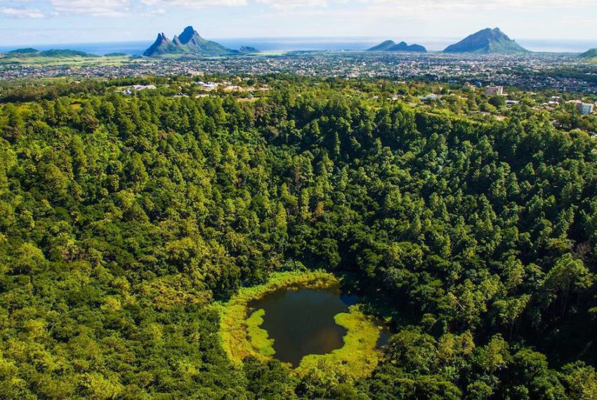 trou-aux-cerfs-ile-maurice