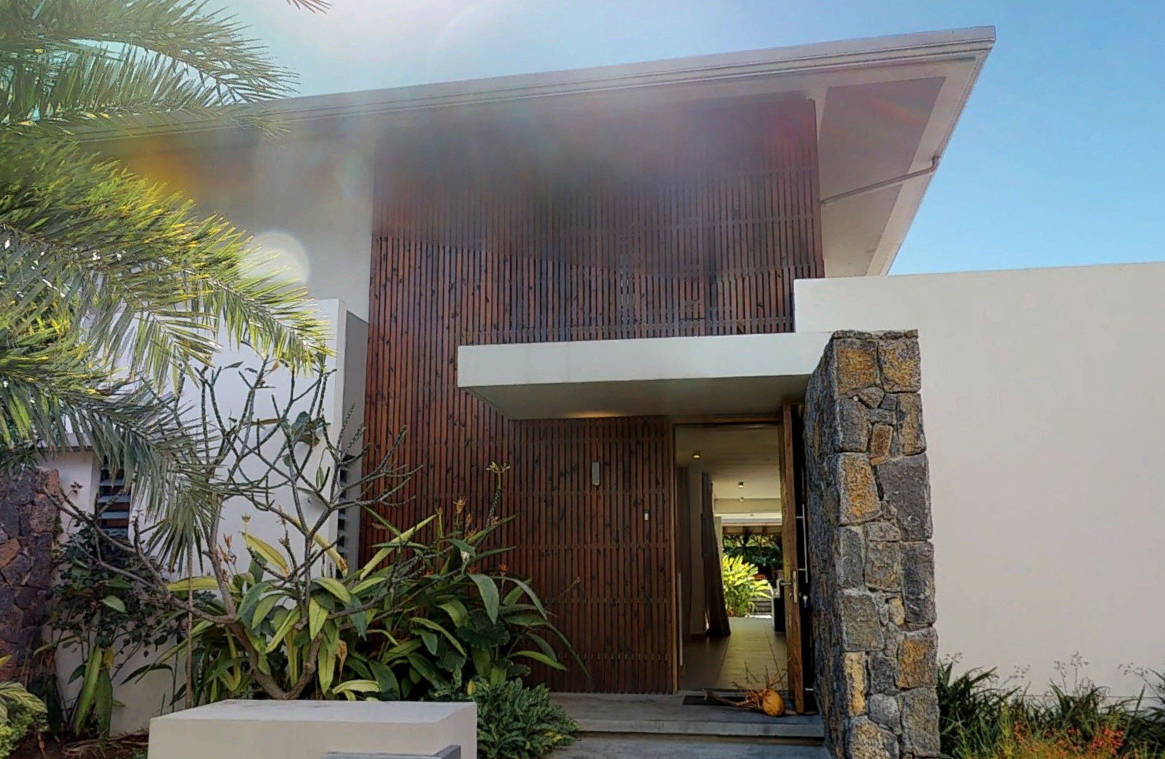 Vue entree de la villa 2 - Marguery Villa type DELUXE