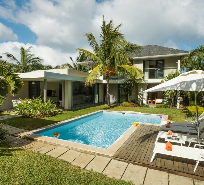Vue_exterieur_maison_depuis-la_terrasse