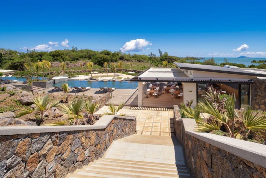 Residence St Antoine-vue piscine 2