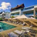 Vue piscine residence Mythic Suites & Villas Grand Gaube