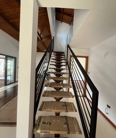 Vue escalier etage - immo ile maurice.com