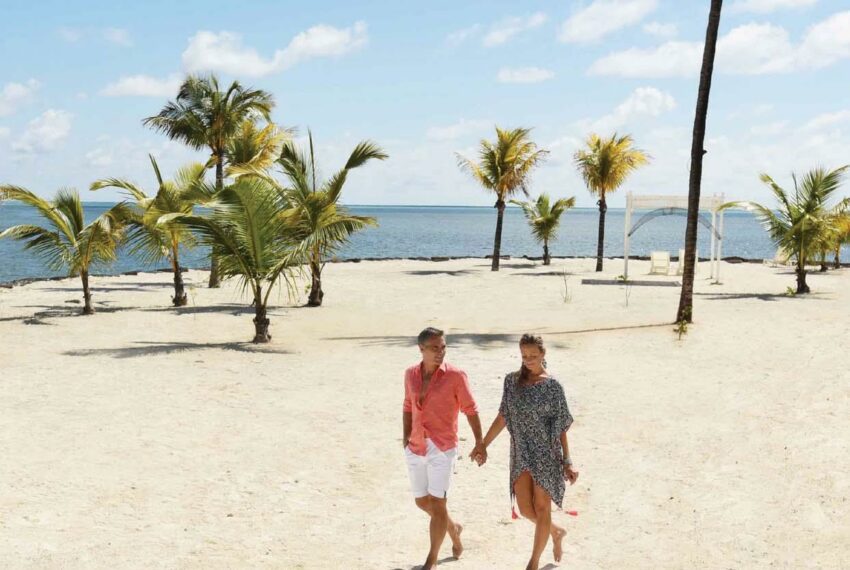 Meleane- Vue village plage